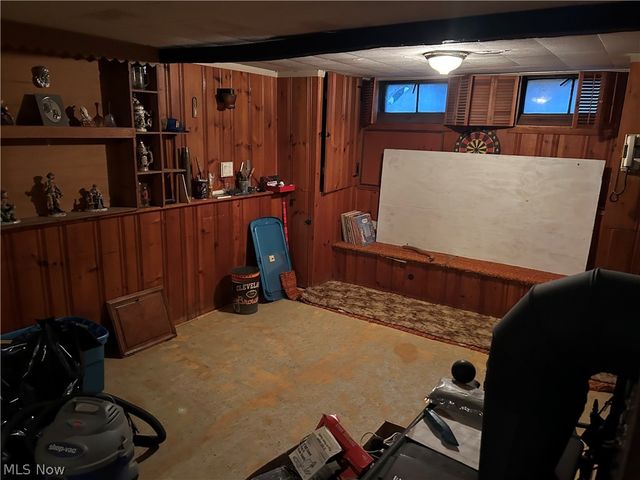 4365 W 187th Street, Cleveland, OH 44135