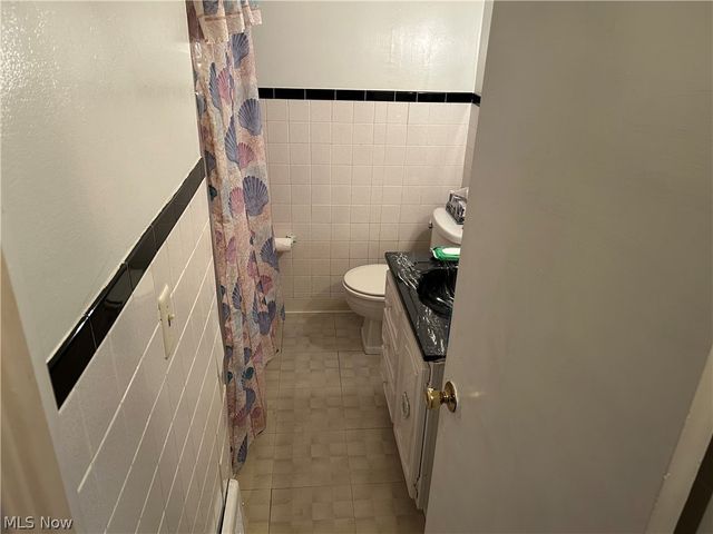 4365 W 187th Street, Cleveland, OH 44135