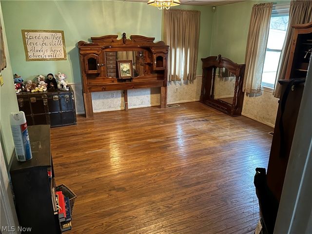 4365 W 187th Street, Cleveland, OH 44135