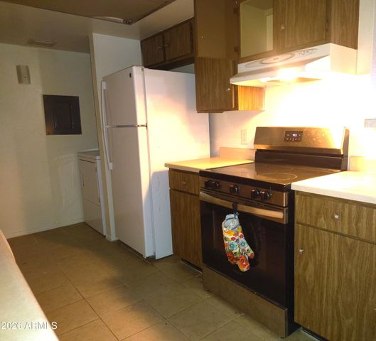4608 W MARYLAND Avenue 144, Glendale, AZ 85301