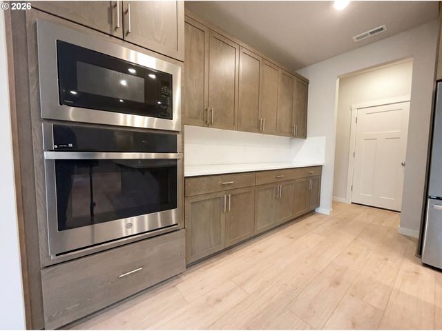 3616 Ne 170TH St, Vancouver, WA 98686