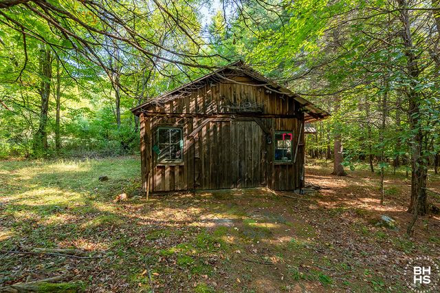 484 Hardy Road, Wilmington, NY 12997