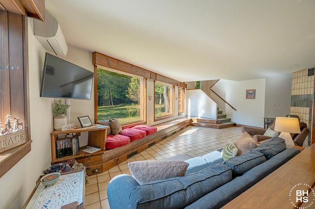 484 Hardy Road, Wilmington, NY 12997