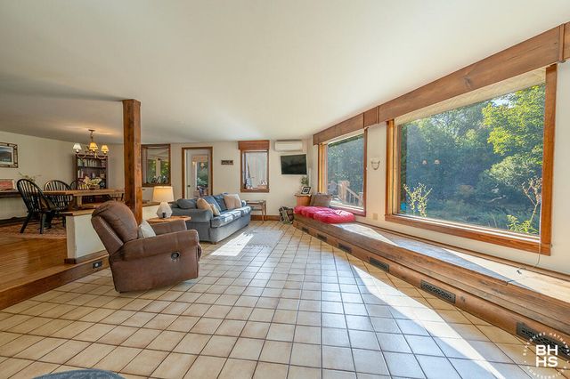 484 Hardy Road, Wilmington, NY 12997