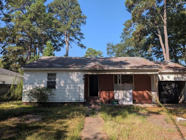 2812 Edgewood Drive, Pine Bluff, AR 71603