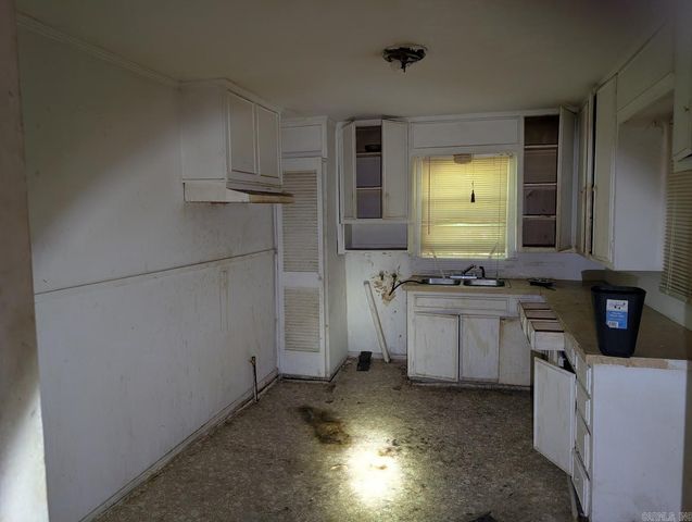 2812 Edgewood Drive, Pine Bluff, AR 71603