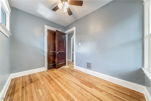 1559 Lauderdale Avenue, Lakewood, OH 44107