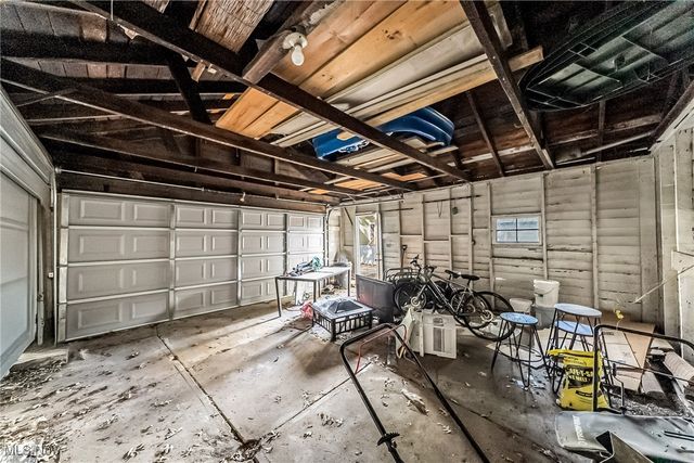 1559 Lauderdale Avenue, Lakewood, OH 44107