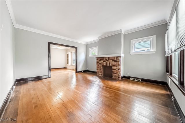 1559 Lauderdale Avenue, Lakewood, OH 44107