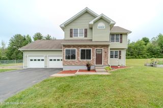 106 Jamie Lane, Broadalbin, NY 12025