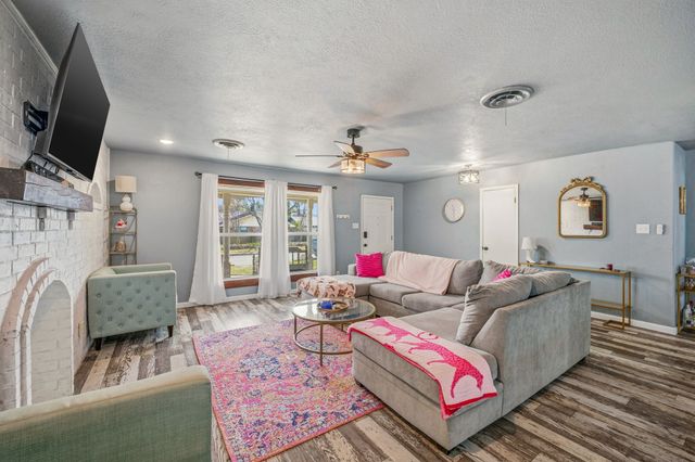 1380 N Rose Drive, Stephenville, TX 76401