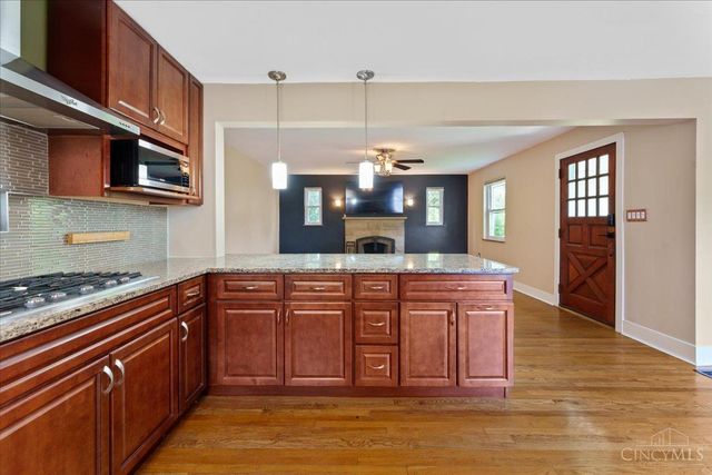 2304 E Galbraith Road, Reading, OH 45237
