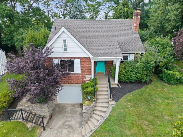 2304 E Galbraith Road, Reading, OH 45237