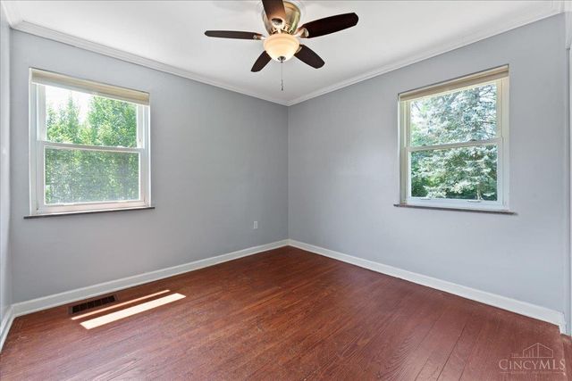 2304 E Galbraith Road, Reading, OH 45237