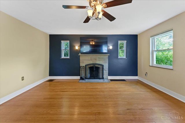 2304 E Galbraith Road, Reading, OH 45237