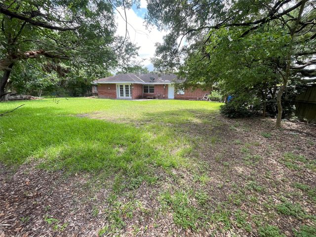 5042 Grape Street, Houston, TX 77096