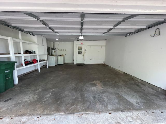 5042 Grape Street, Houston, TX 77096