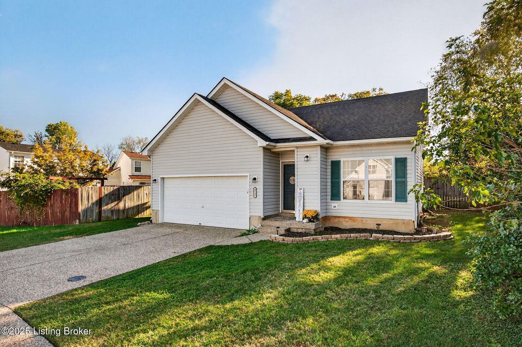 4112 Willowview Blvd, Louisville, KY 40299