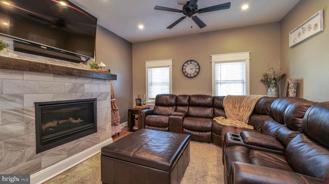 675 CAINS MILL ROAD, Williamstown, NJ 08094