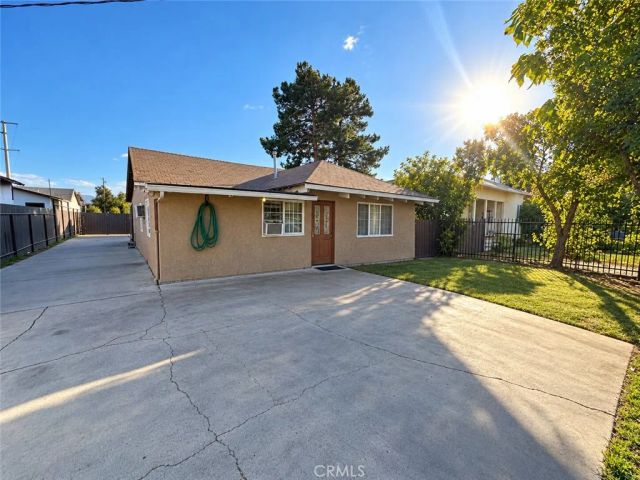 1083 E Benedict, San Bernardino, CA 92408