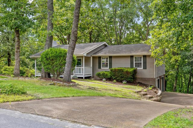 2304 Covey Lane, Chattanooga, TN 37421