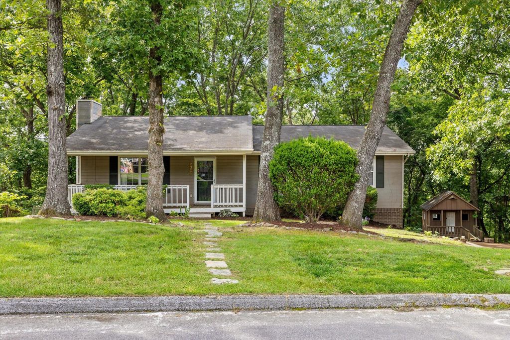 2304 Covey Lane, Chattanooga, TN 37421