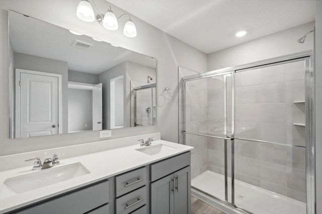 712 Winterberry Lane, Waconia, MN 55387