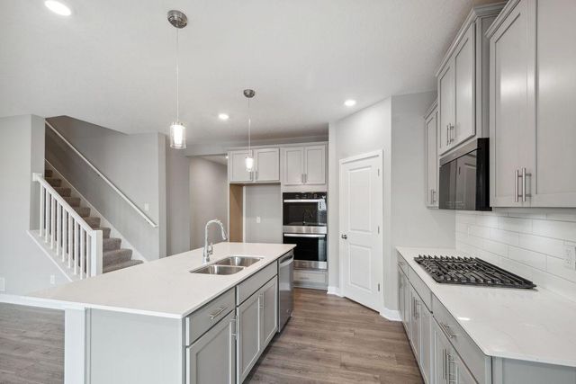 712 Winterberry Lane, Waconia, MN 55387