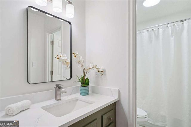 1750 Clairmont Road 8, Decatur, GA 30033