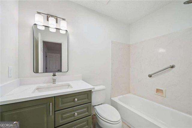 1750 Clairmont Road 8, Decatur, GA 30033