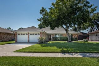 10302 Kirkdale Drive, Houston, TX 77089