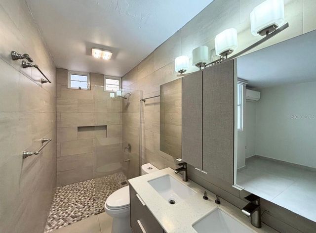 469 ESMERALDA AVENUE 148, Guaynabo, PR 00969