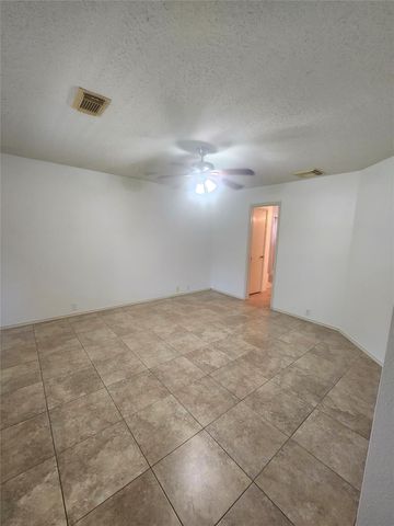 14914 Sugarhollow Drive, Sugar Land, TX 77498