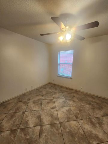 14914 Sugarhollow Drive, Sugar Land, TX 77498