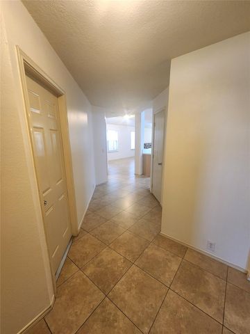 14914 Sugarhollow Drive, Sugar Land, TX 77498