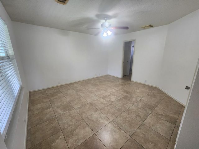 14914 Sugarhollow Drive, Sugar Land, TX 77498
