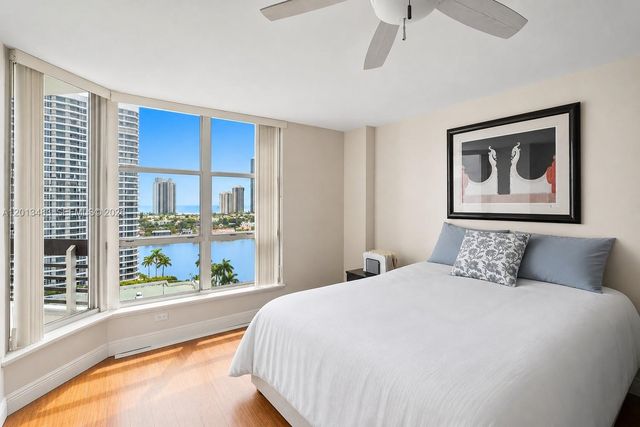 3600 Mystic Pointe Dr 1616, Aventura, FL 33180