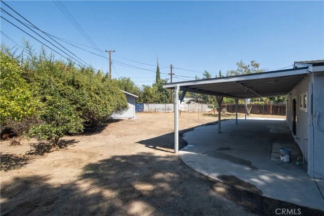 2989 Garrilee dr, San Bernardino, CA 92404