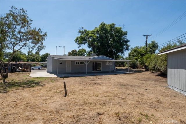 2989 Garrilee dr, San Bernardino, CA 92404