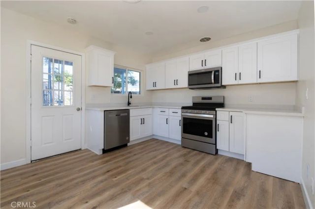 2989 Garrilee dr, San Bernardino, CA 92404