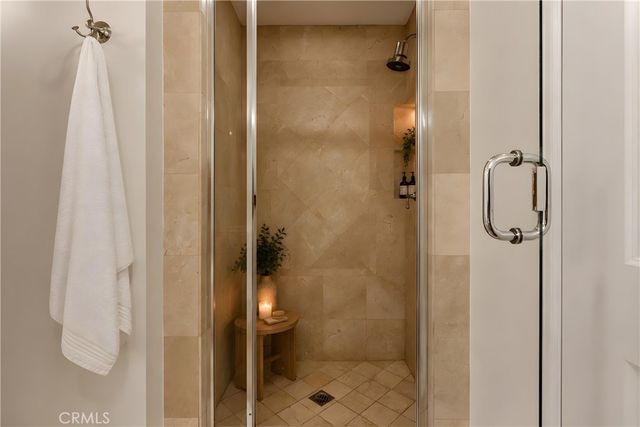 5625 Crescent Park W 207, Playa Vista, CA 90094