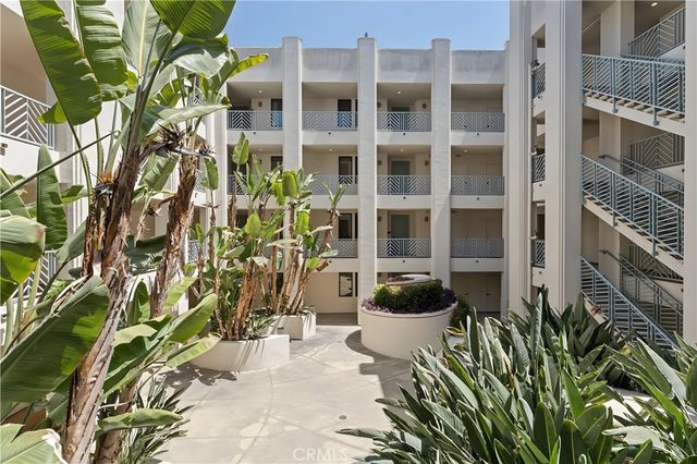 5625 Crescent Park W 207, Playa Vista, CA 90094
