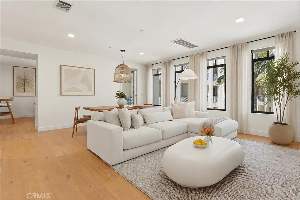 5625 Crescent Park W 207, Playa Vista, CA 90094