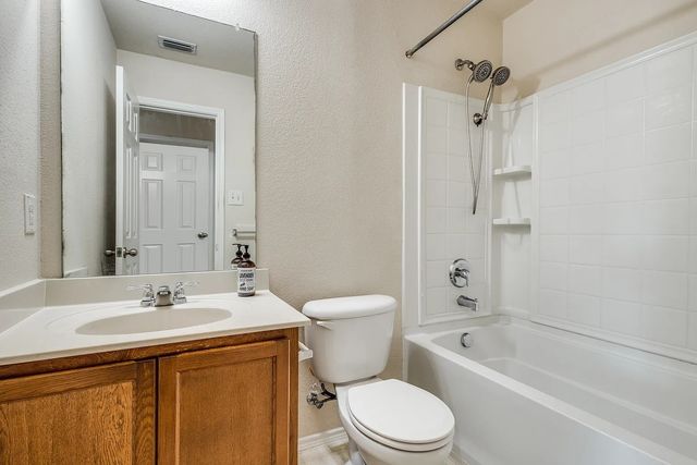 16504 Cowboy Trail, Fort Worth, TX 76247