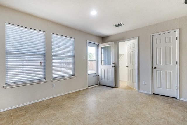 16504 Cowboy Trail, Fort Worth, TX 76247