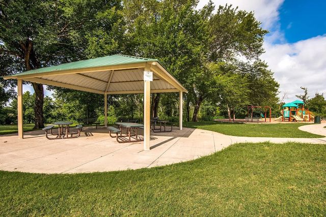 16504 Cowboy Trail, Fort Worth, TX 76247