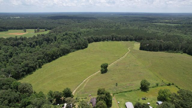 265 Fillingane, Sumrall, MS 39482