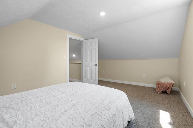 5743 107th Avenue, Pullman, MI 49450