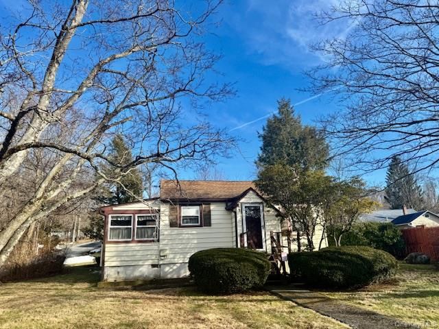 46 Salem Road, Carmel, NY 10512