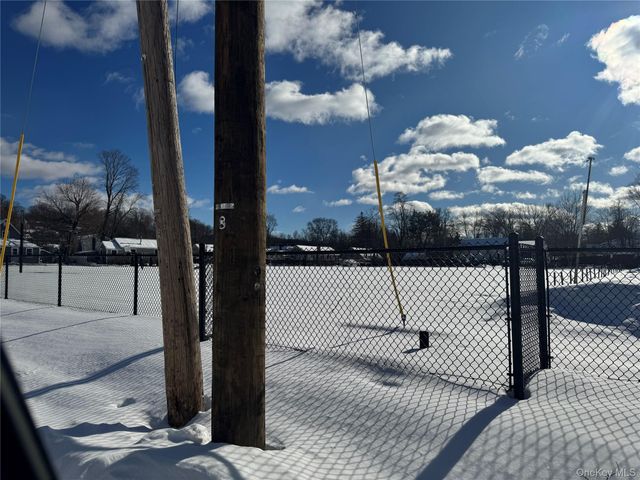 46 Salem Road, Carmel, NY 10512